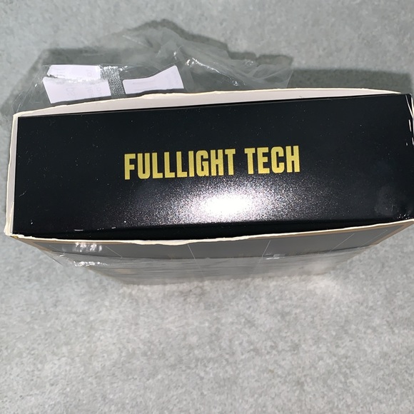 Fulllight Tech Beard Grooming Kit, Mens Beard Kit. Slightly used - Picture 8 of 17